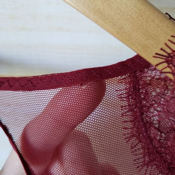 Victoria's Secret Eyelash Lace Mesh Sheer Thong Bodysuit Teddy Long Sleeve 36C - Picture 7 of 16